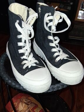 Wild Diva Hightops